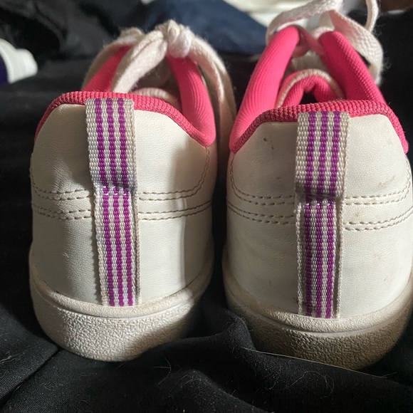 Adidas sneakers - Picture 5 of 5